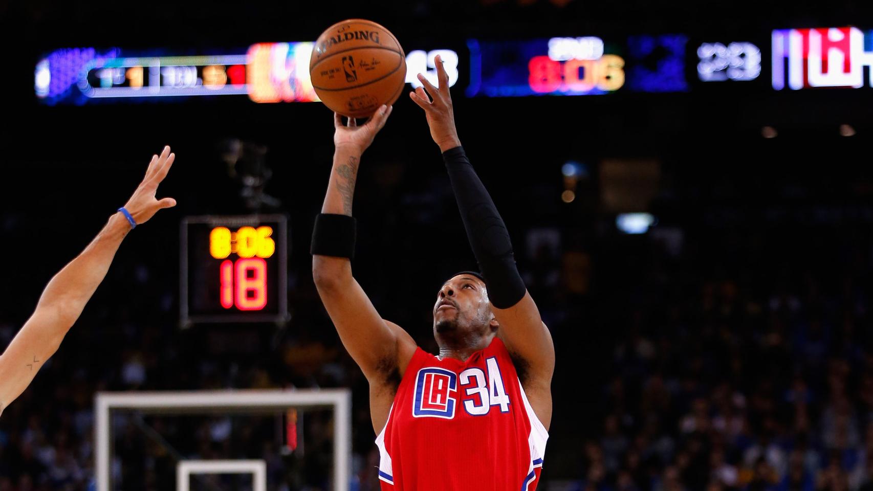 Paul Pierce lanzando a canasta