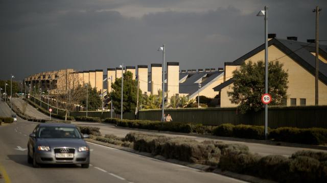 Las cámaras de seguridad vigilan cada rincón de La Finca.