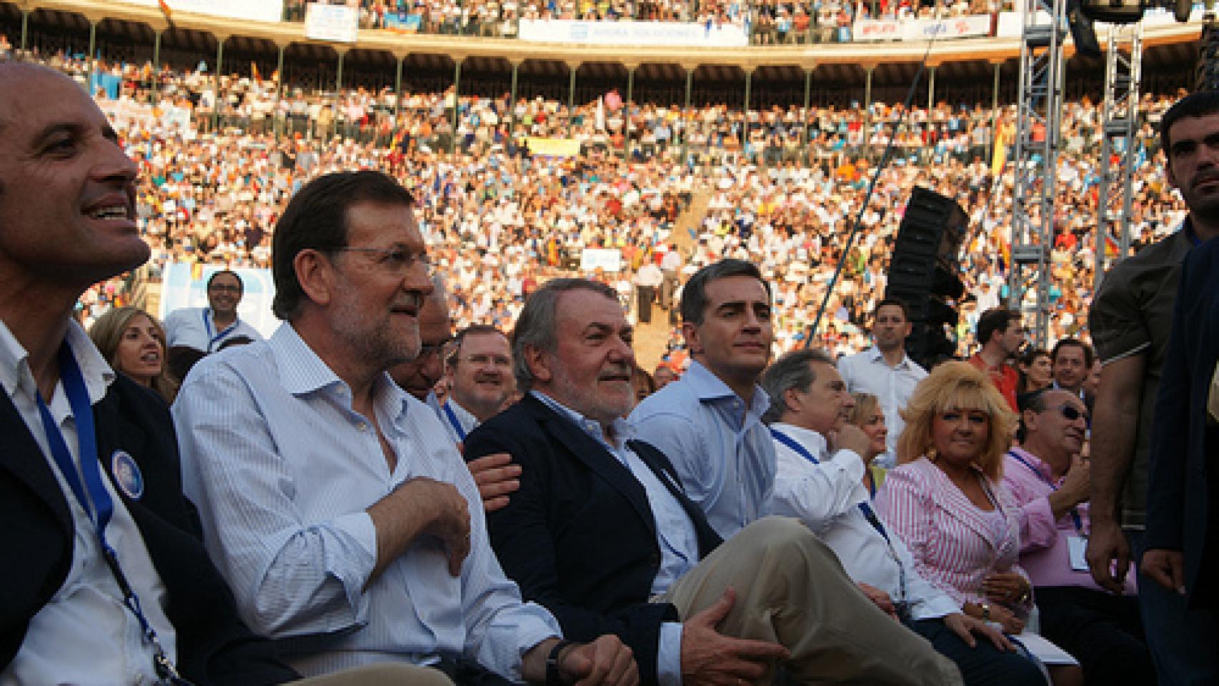 Begoña siempre en primera fila de todos los actos oficiales