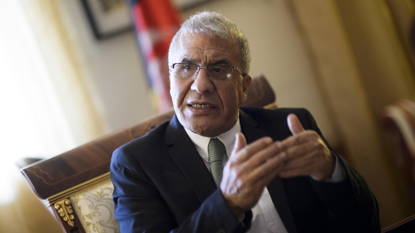 Khalili lamenta que los susurros de la guerra sigan resonando 30 años después.