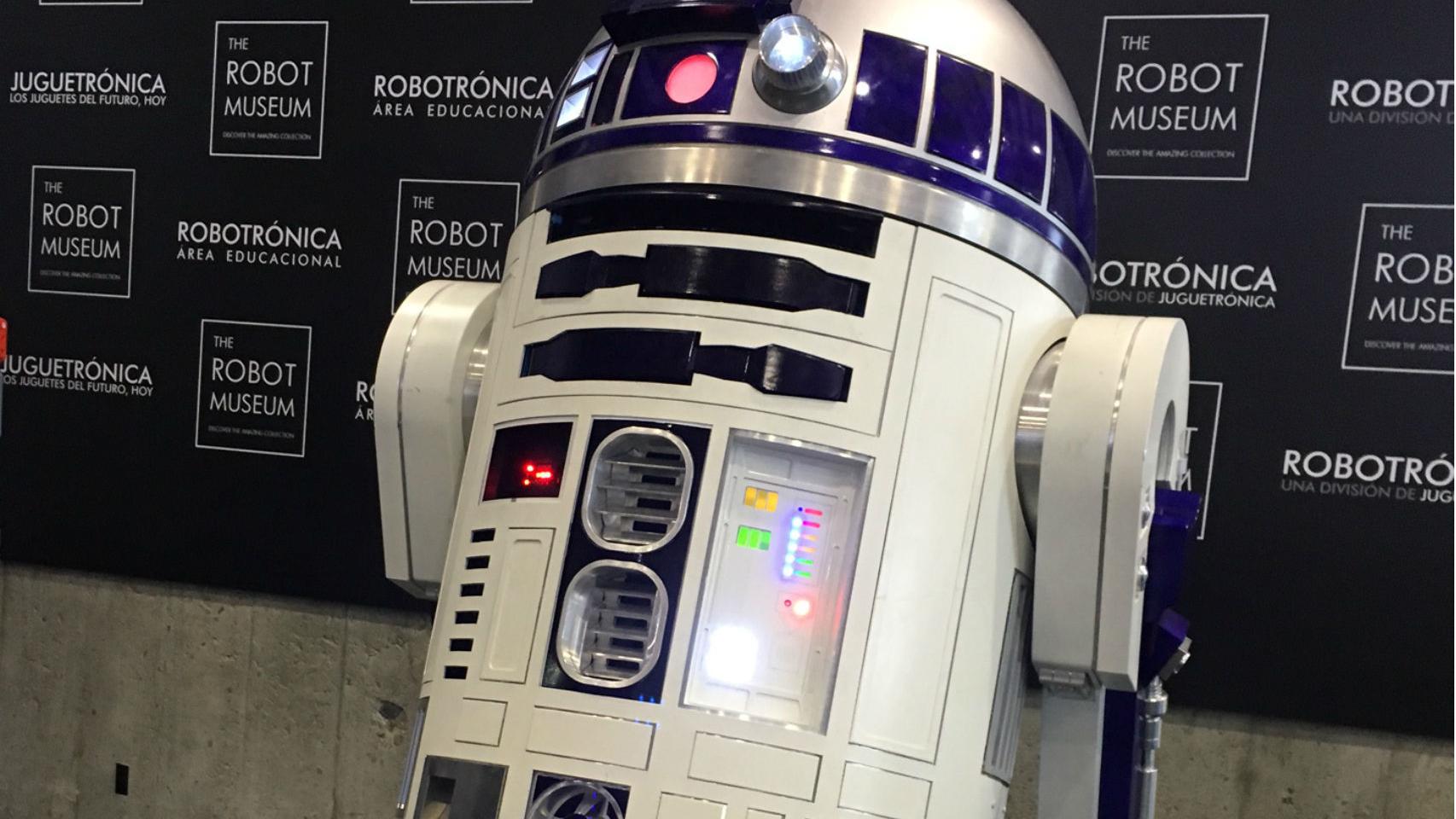 Sí, es él. Bueno, es muy parecido.