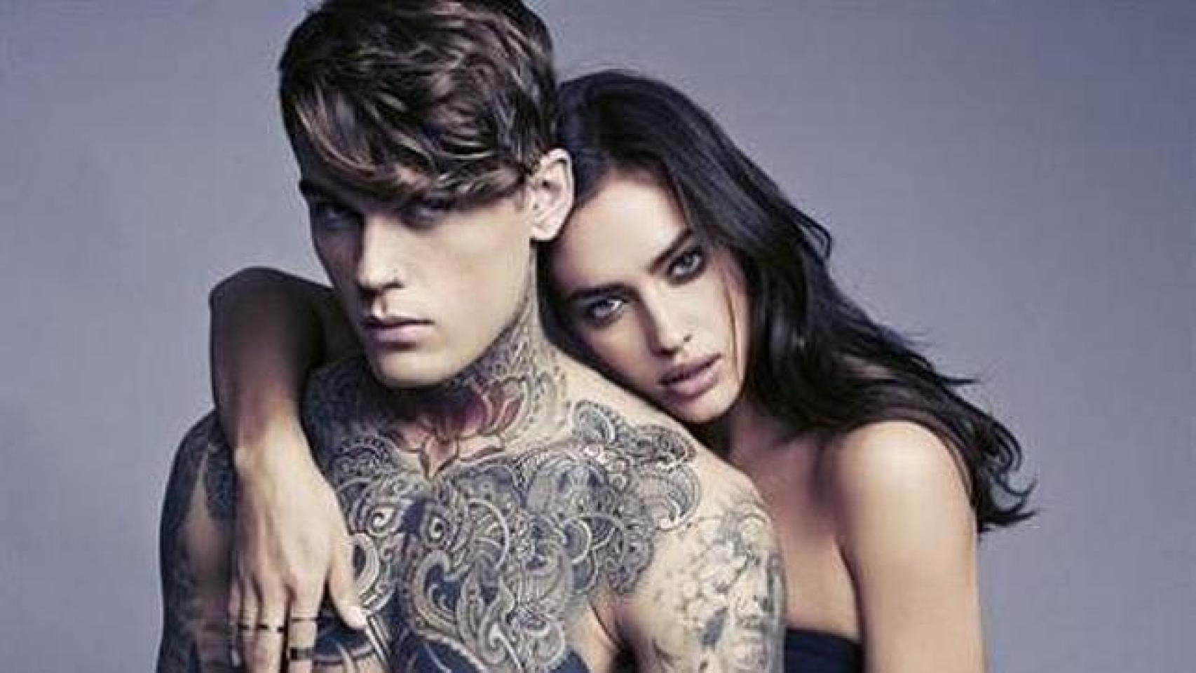 Irina y Stephen muy cómplices en una campaña publicitaria