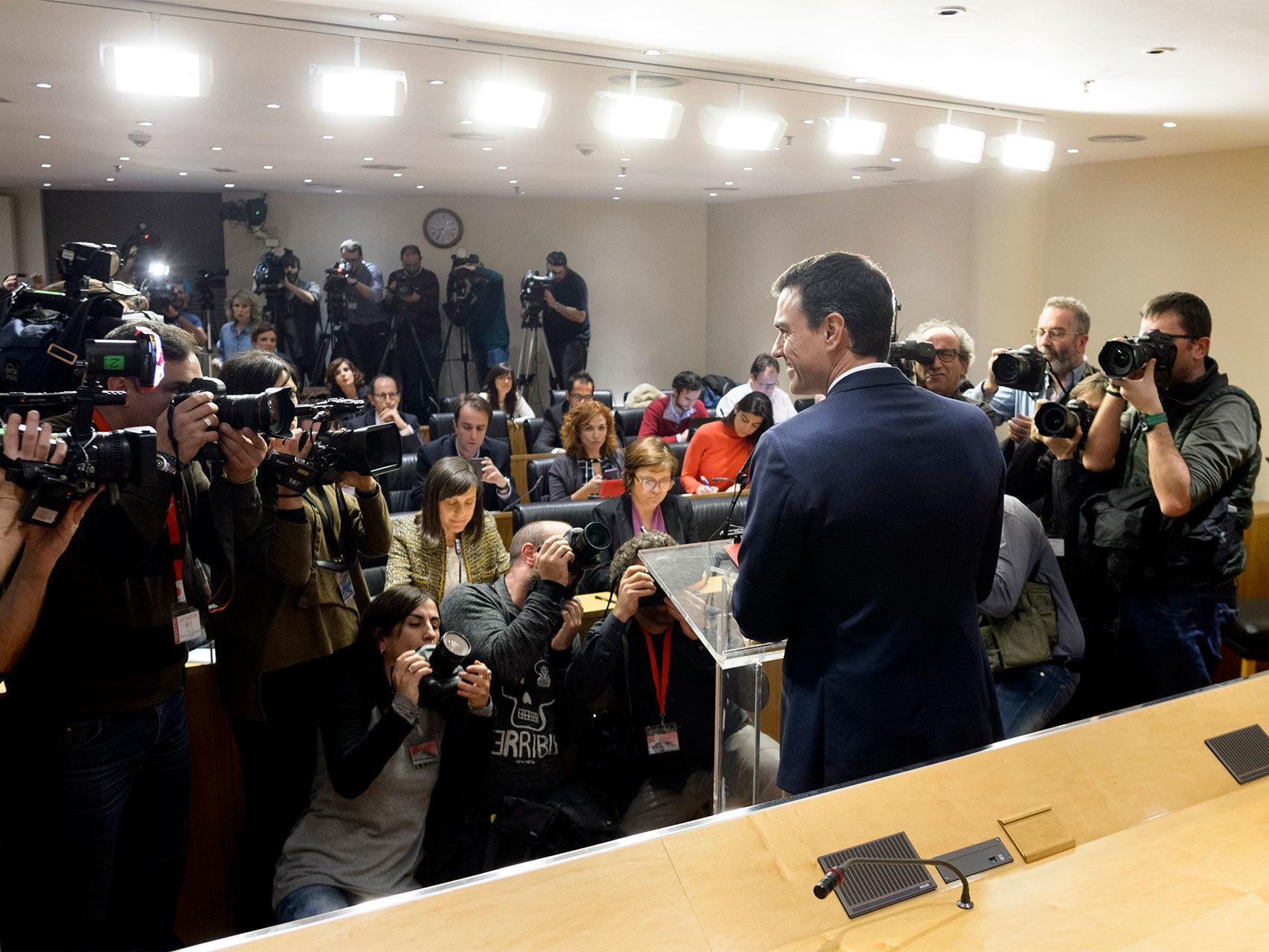El líder del PSOE, este martes en el Congreso.
