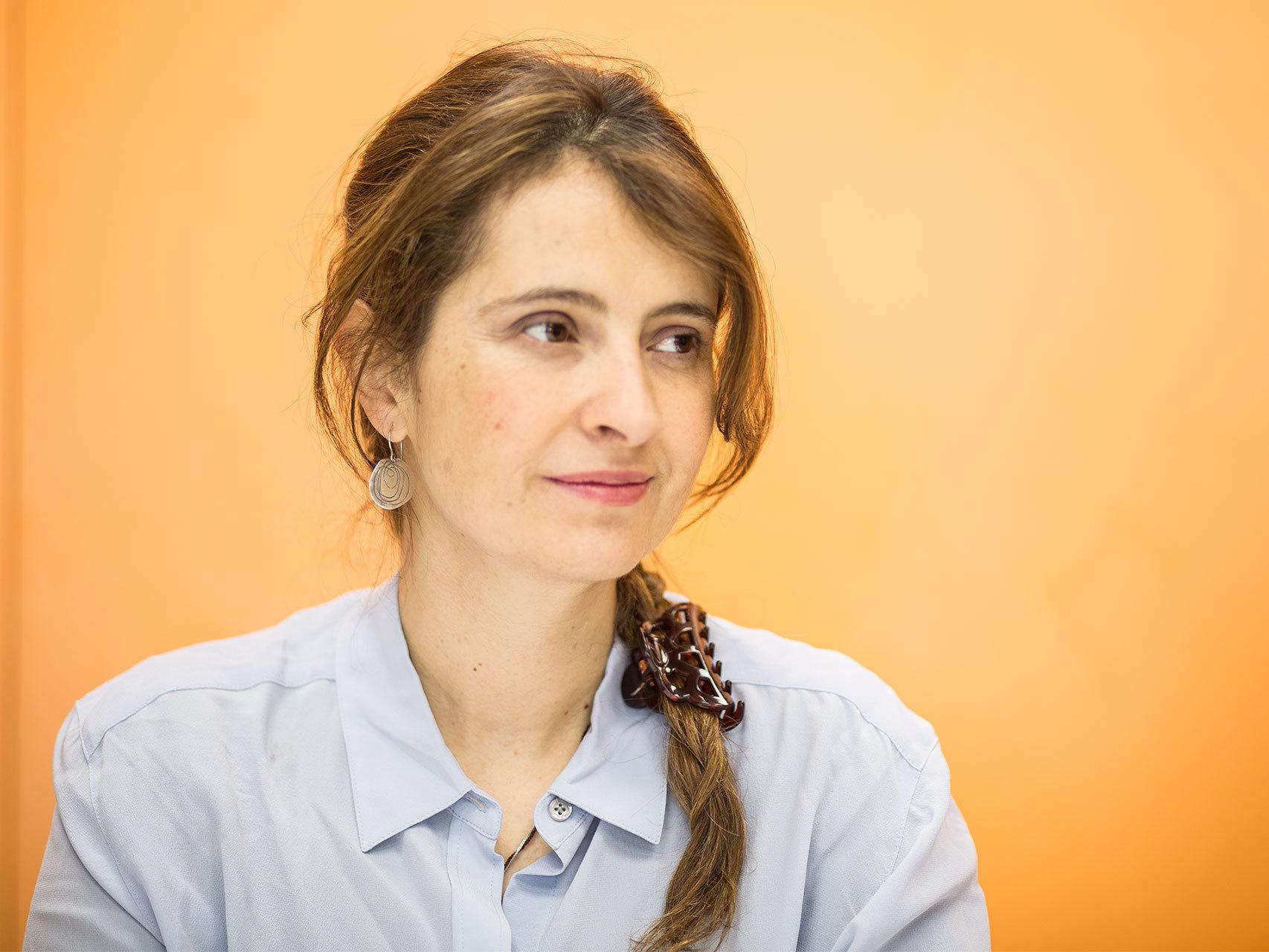 La senadora Valencia es estrecha colaboradora de Álvaro Uribe.