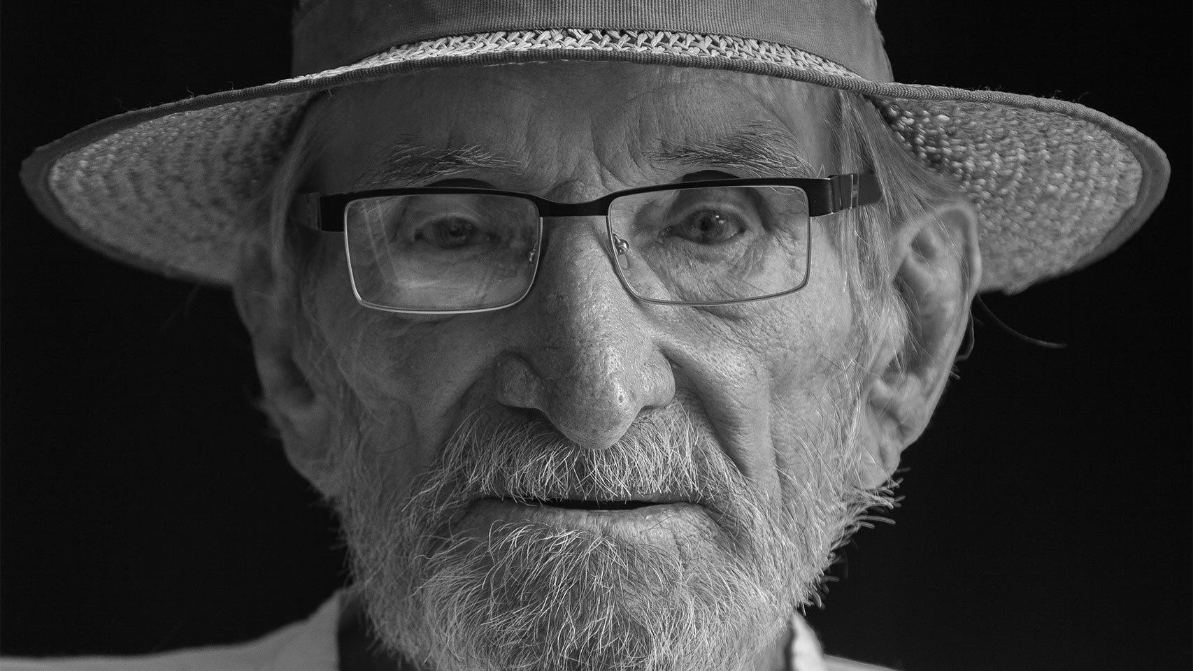 Retrato de Goody en blanco y negro realizado por Rod Westwood.