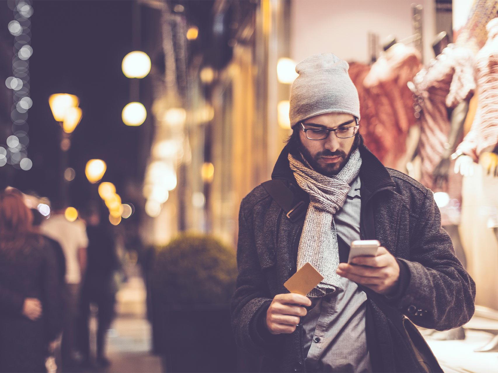 El móvil, reto de este mercado de cupones online.