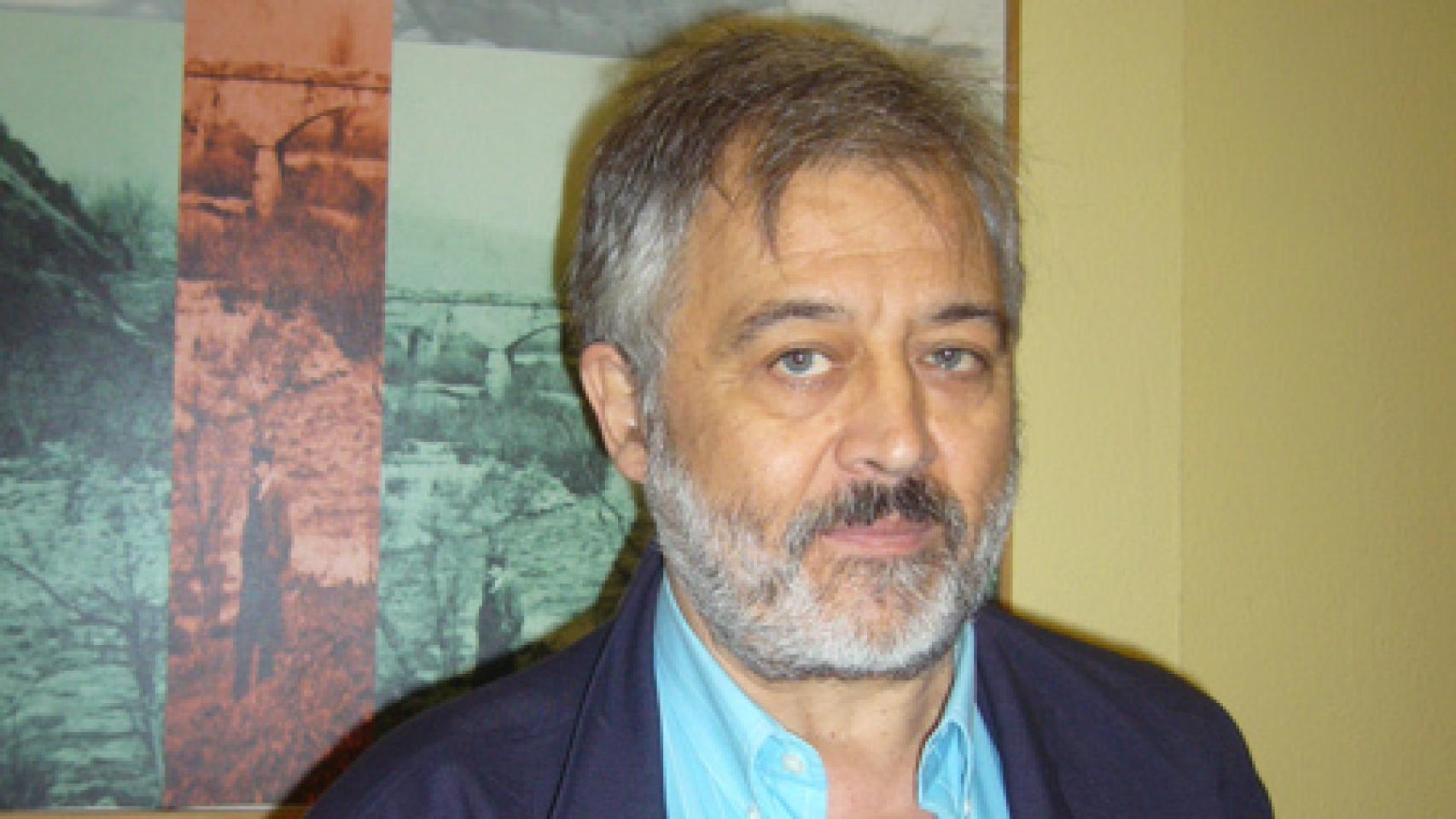 José Errejón, padre de Iñigo y Guillermo en los cursos de verano de la UC