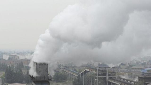 ¿Cómo limitar las emisiones de carbono que provocan el cambio climático?