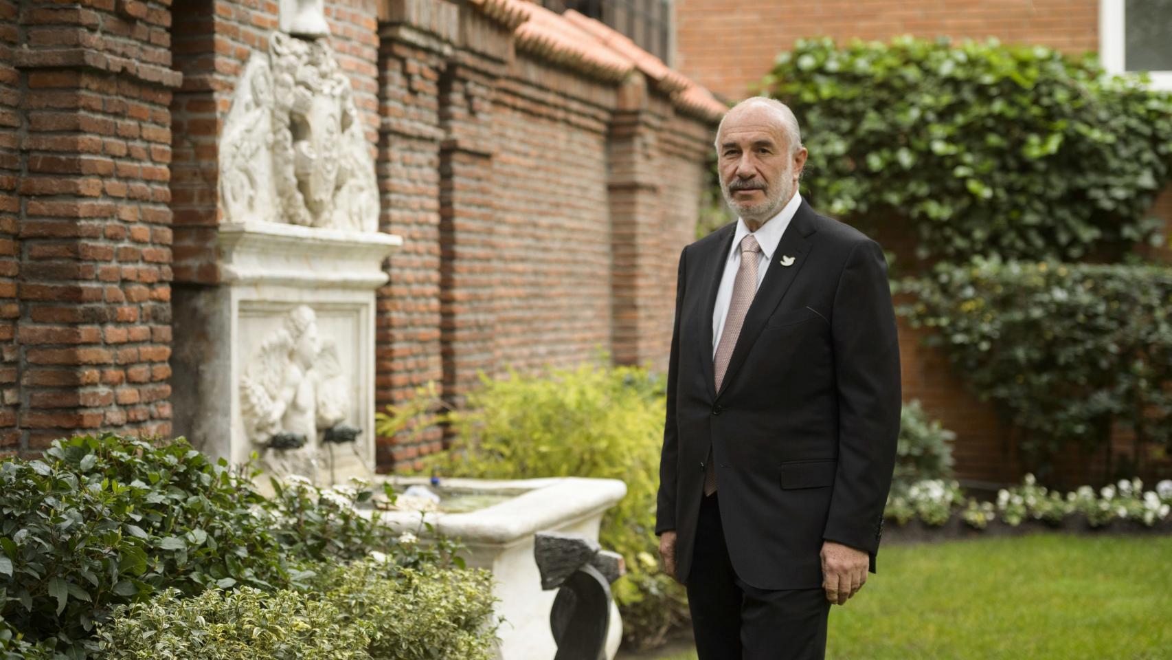 Creemos que la solución negociada es lo que va a poner fin a este conflicto.