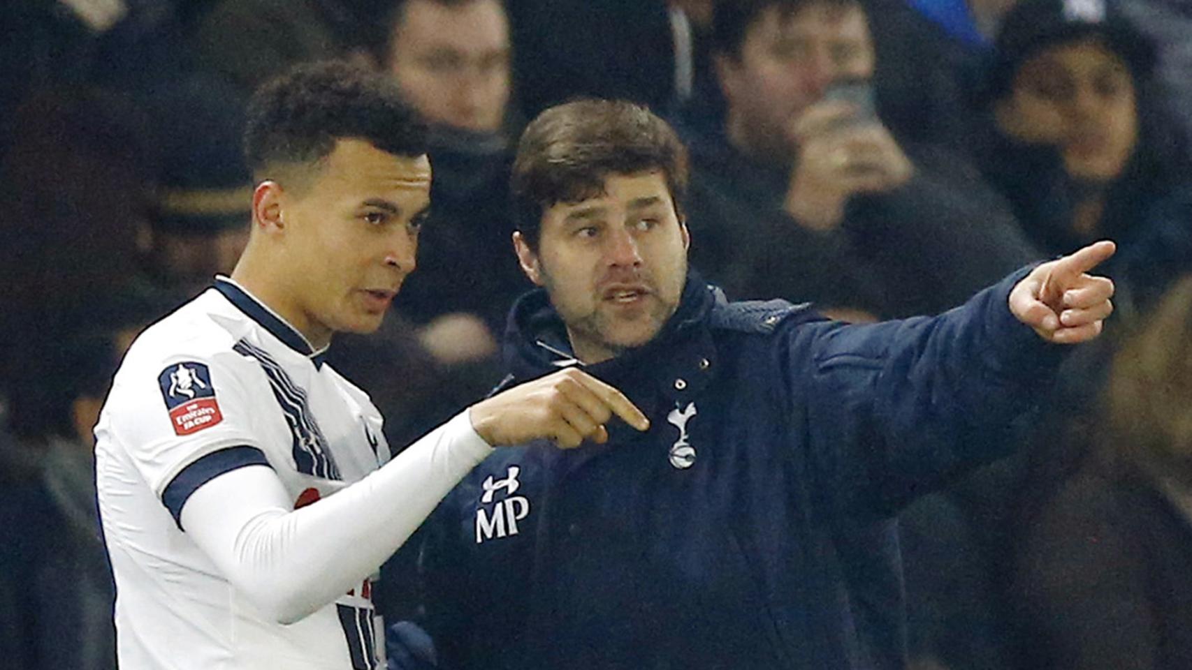 Dele Alli con Pochettino