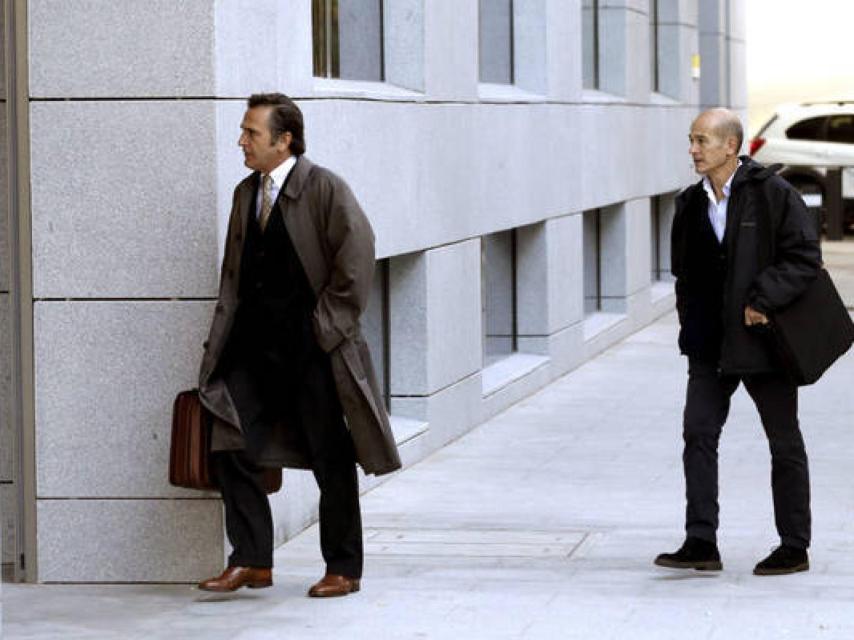 Josep (izquierda) y Pere Pujol Ferrusola a su llegada a la Audiencia Nacional.