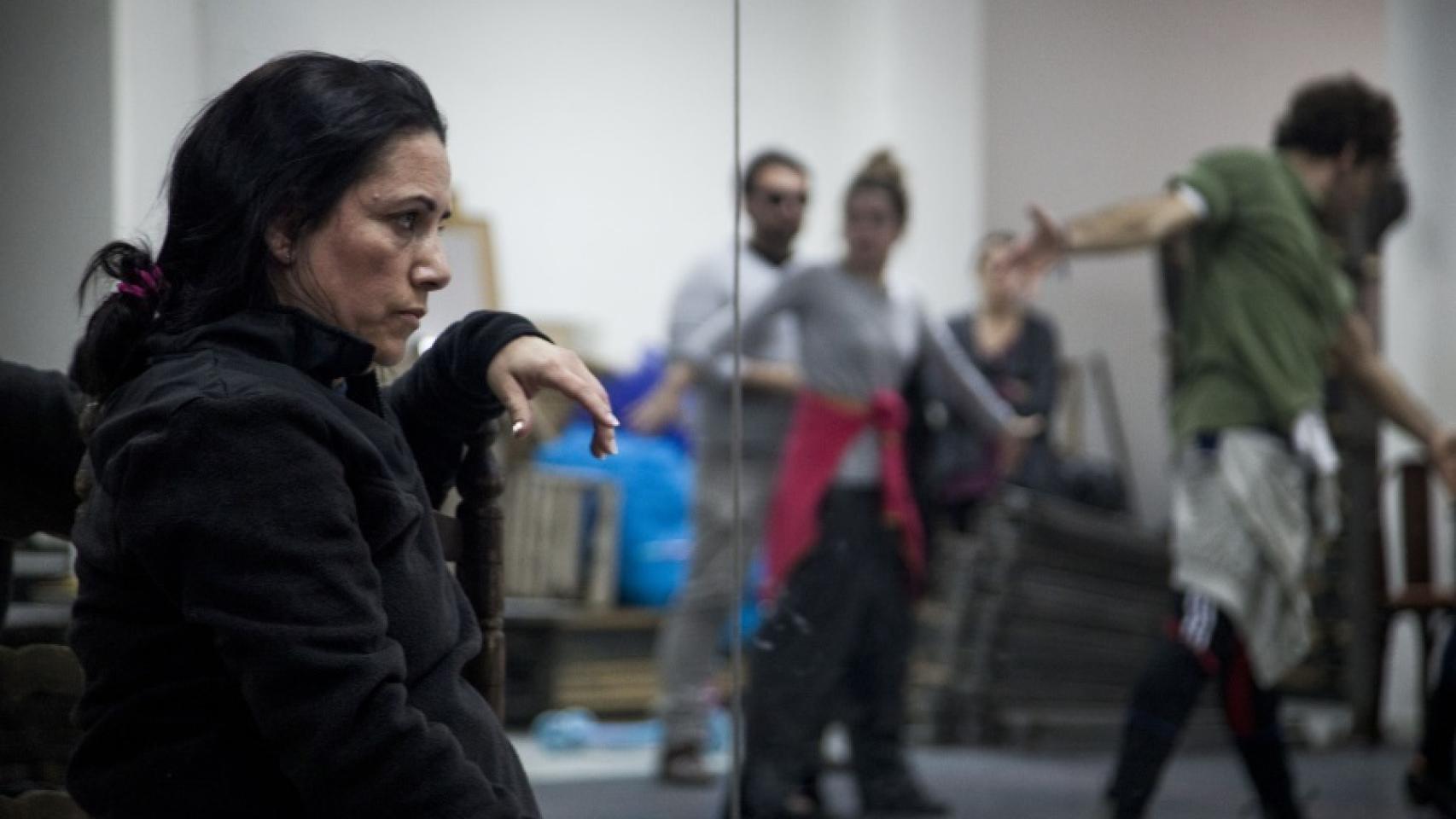 La bailaora en los ensayos de la obra.