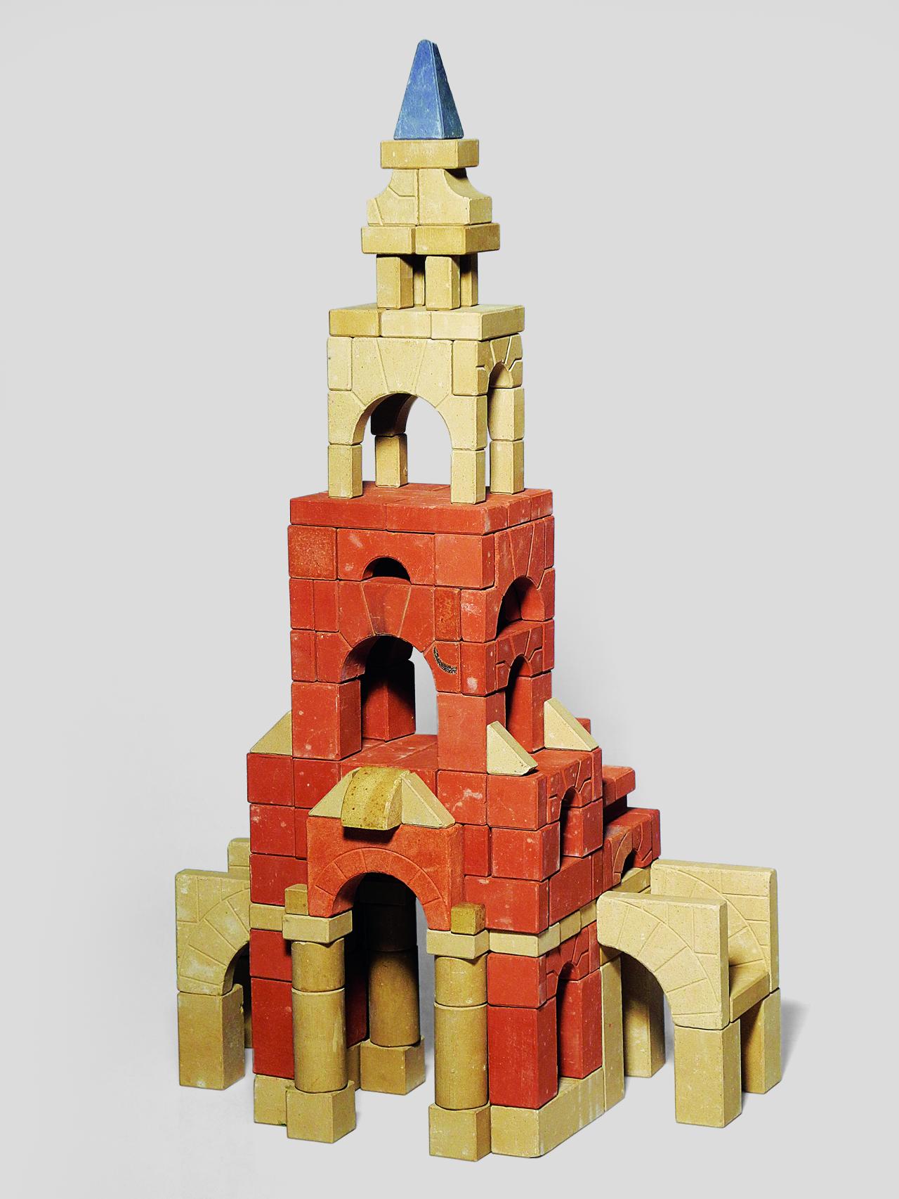 Anker Steinbaukasten. Rudolstadt, Alemania, 1882