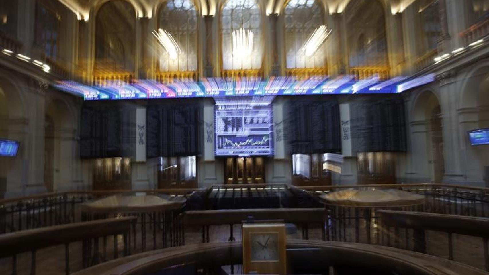 Imagen difuminada de la Bolsa de Madrid.