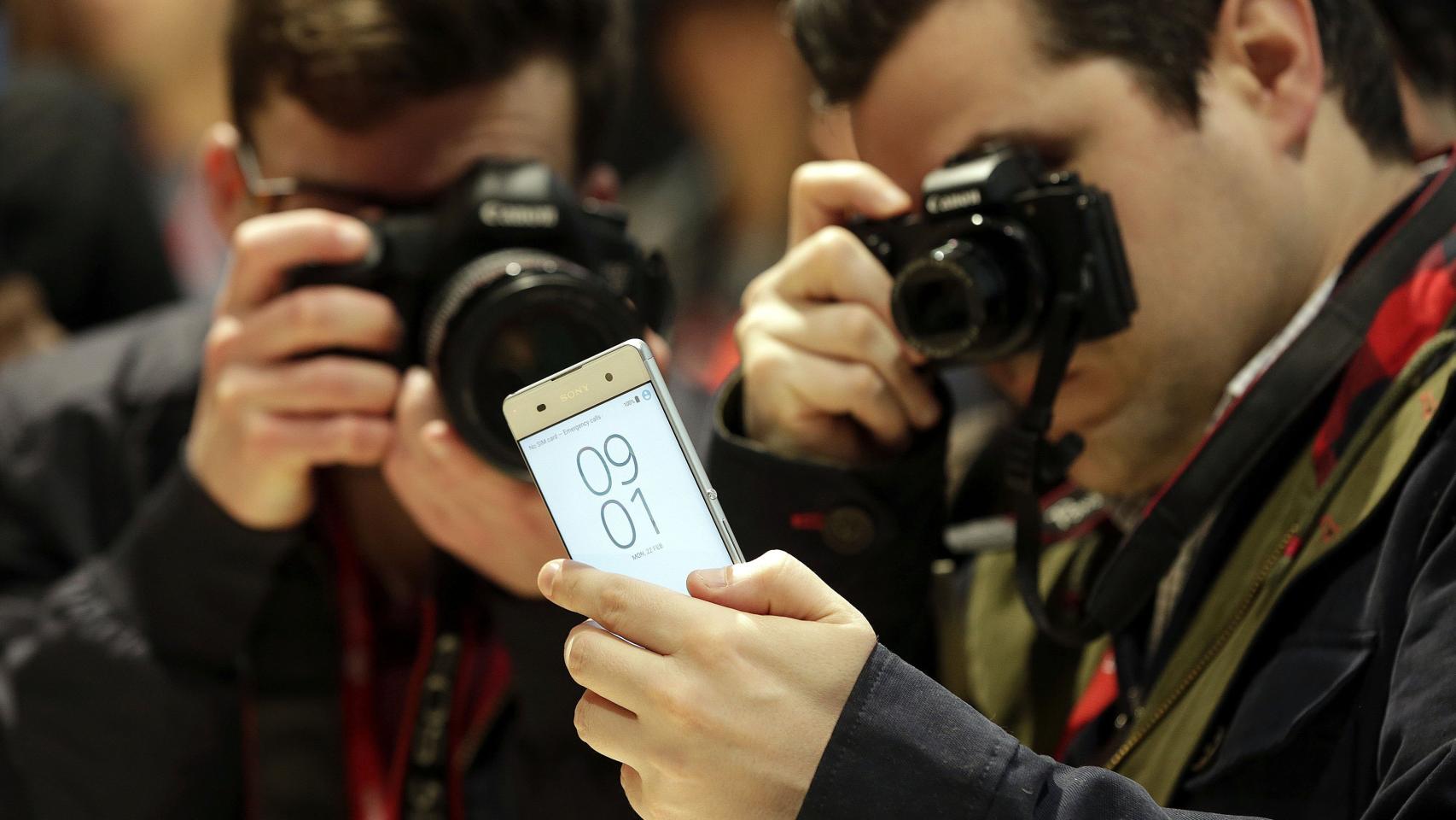 El Sony Xpera X acaparó interés.