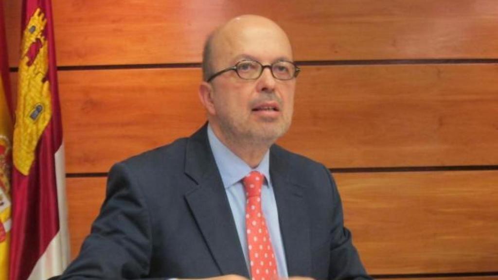 Taxis, puros, vinos, cavas: los gastos de Nacho Villa al frente de RTVCM