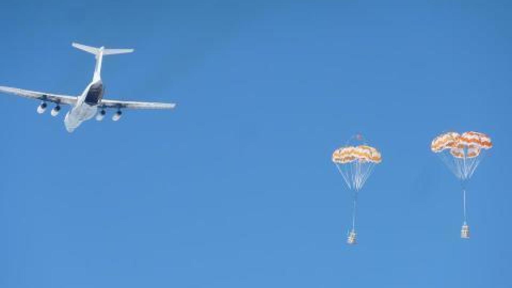 Así llegan las provisiones a la base.