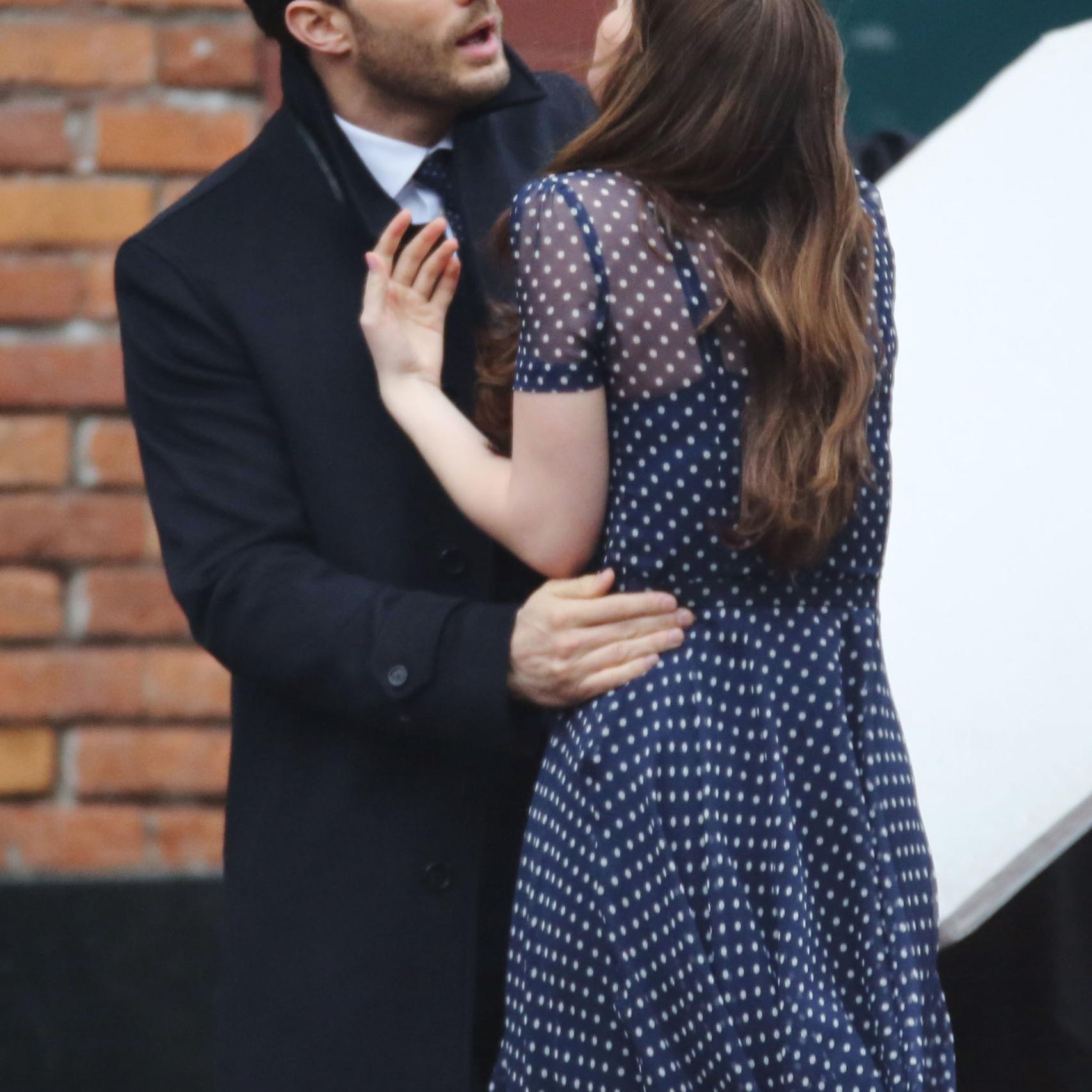 Jamie Dornan y Dakota Johnson discutiendo en una de las escenas de la próxima película