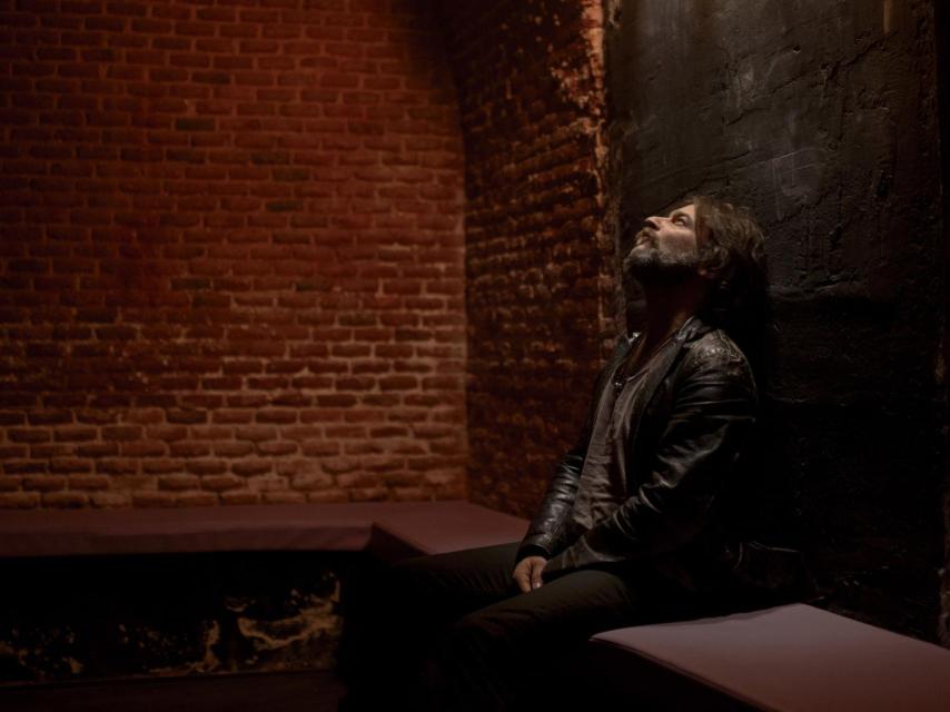 Quique González presenta Me mata si me necesitas, su nuevo trabajo