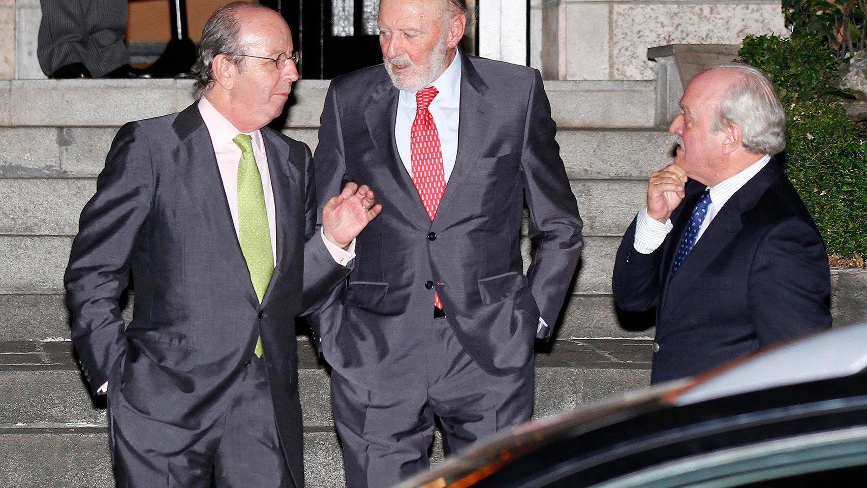 Rafael Spottorno, Alberto Aza y Fernando Almansa, en junio del 2014 en Madrid.