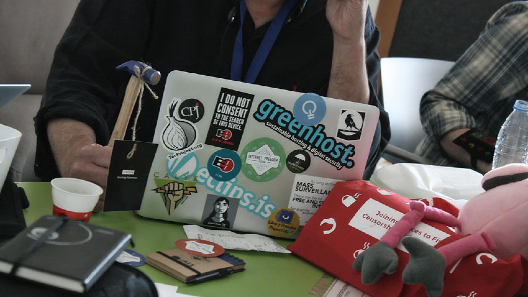 Valencia ha unido a ciberactivistas y defensores de la privacidad.