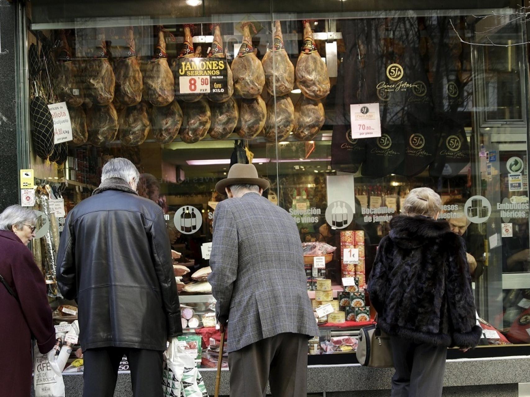 Escaparate de embutidos en Madrid