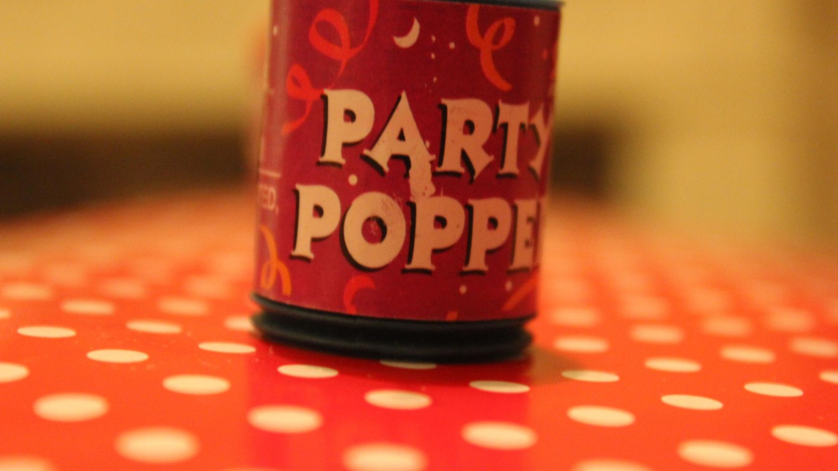 Un bote de popper.