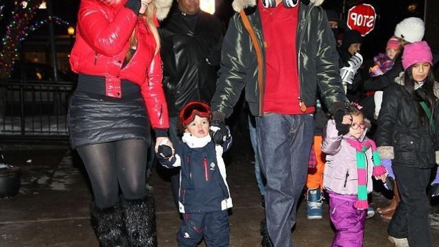 Mariah Carey y su ex marido Nick Cannon con sus hijos
