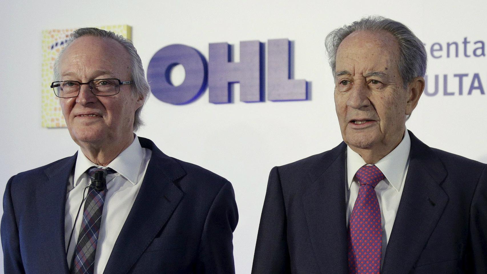 Piqué, junto a Villar Mir.