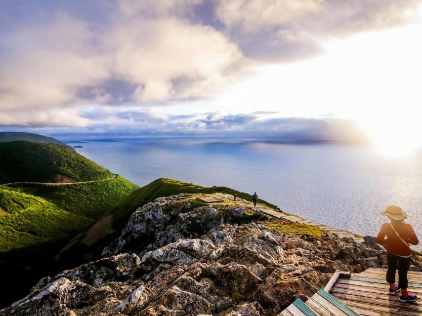 En Cabo Bretón viven 130.000 habitantes... de momento.