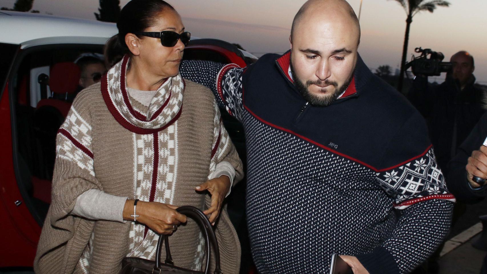 Isabel Pantoja fue a ver a su nieta al hospital aprovechando un permiso carcelario