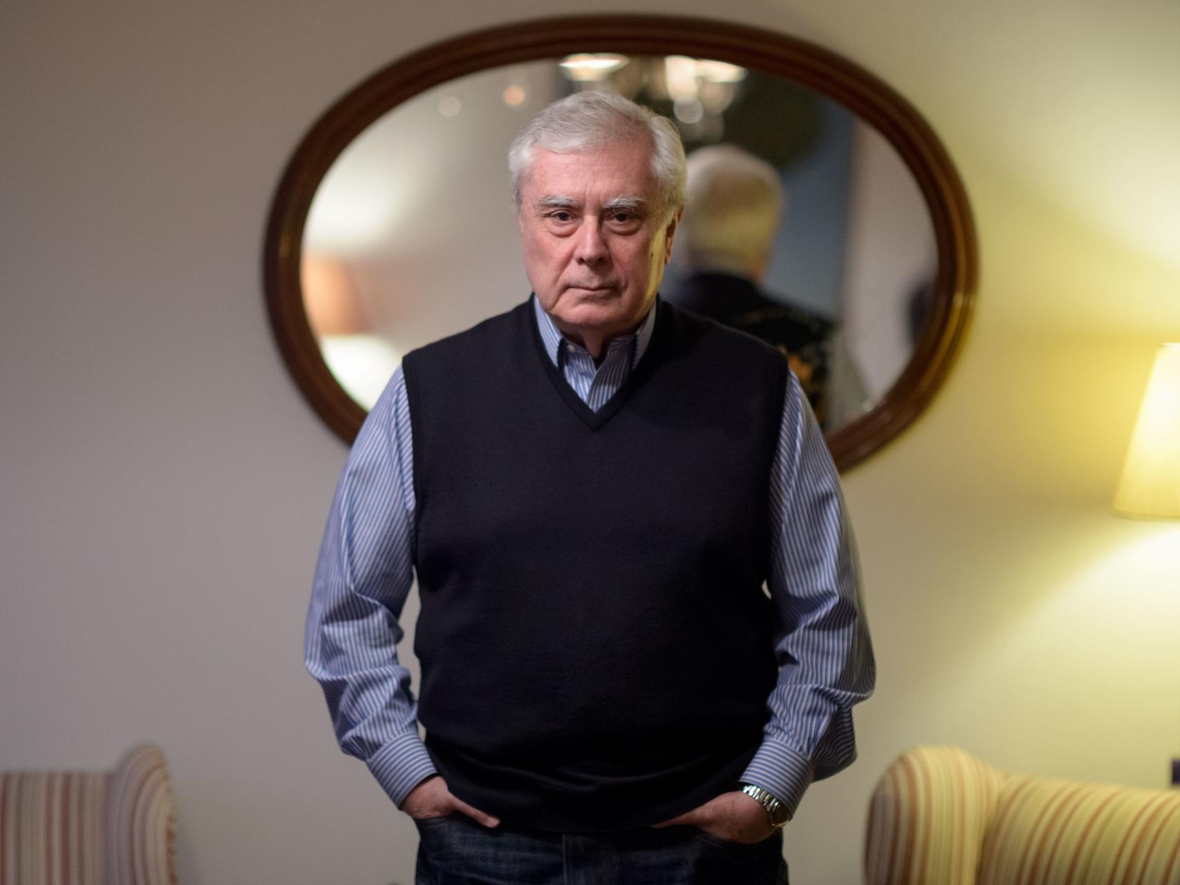 Javiér Rupérez en su domicilio en la entrevista con EL ESPAÑOL.