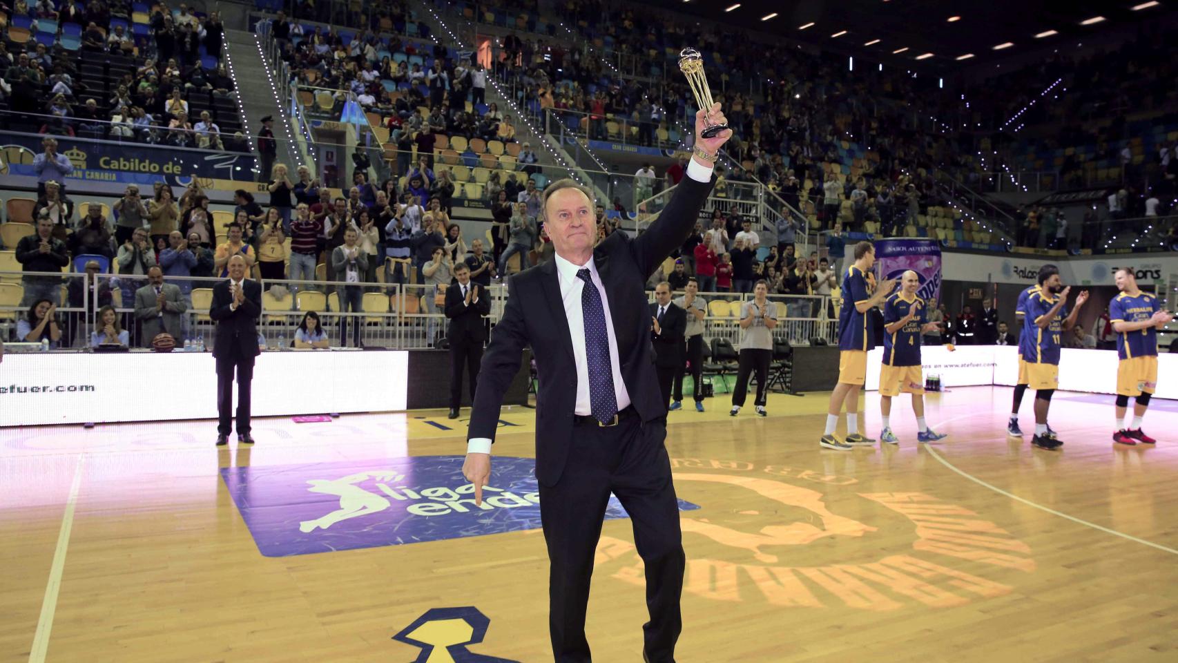 Aíto García Reneses en el homenaje del Gran Canaria