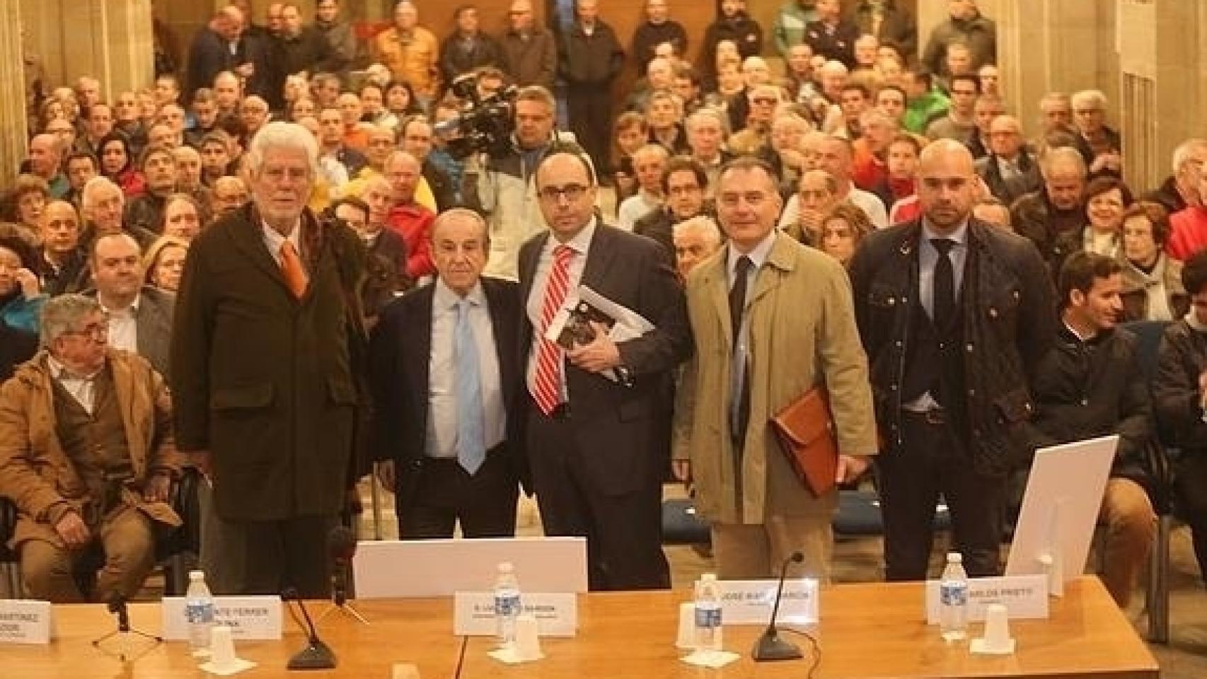 Acto de presentación en Gijón del libro  ‘Buenas noches y saludos cordiales’