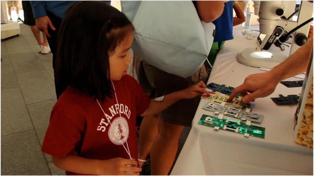 Foldscope, el microscopio para llevar la ciencia a cualquier rincón del mundo
