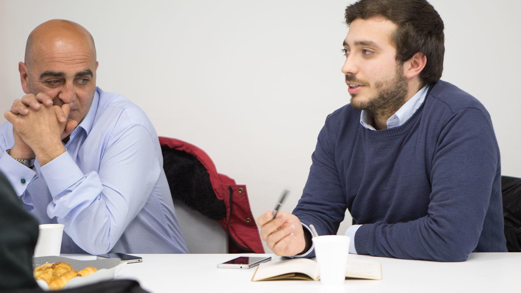 Uno de los momentos del desayuno en EL ESPAÑOL.