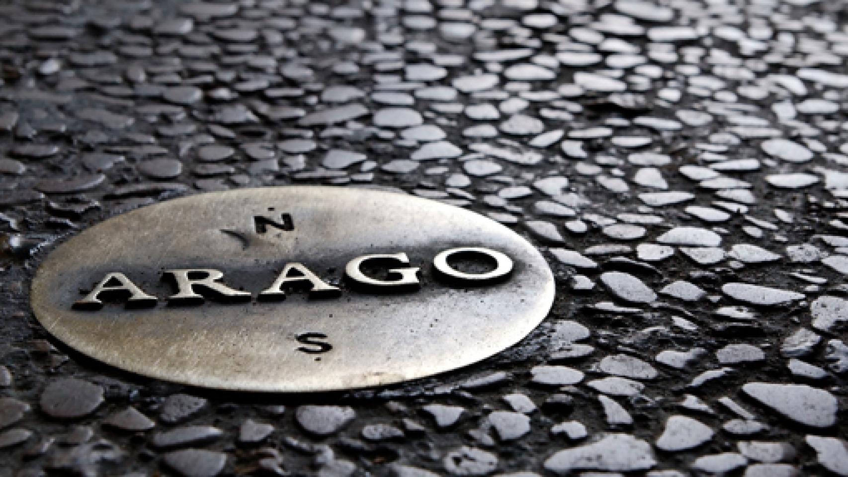 Image: Ciudades y Ciencia (2): París y los medallones Arago