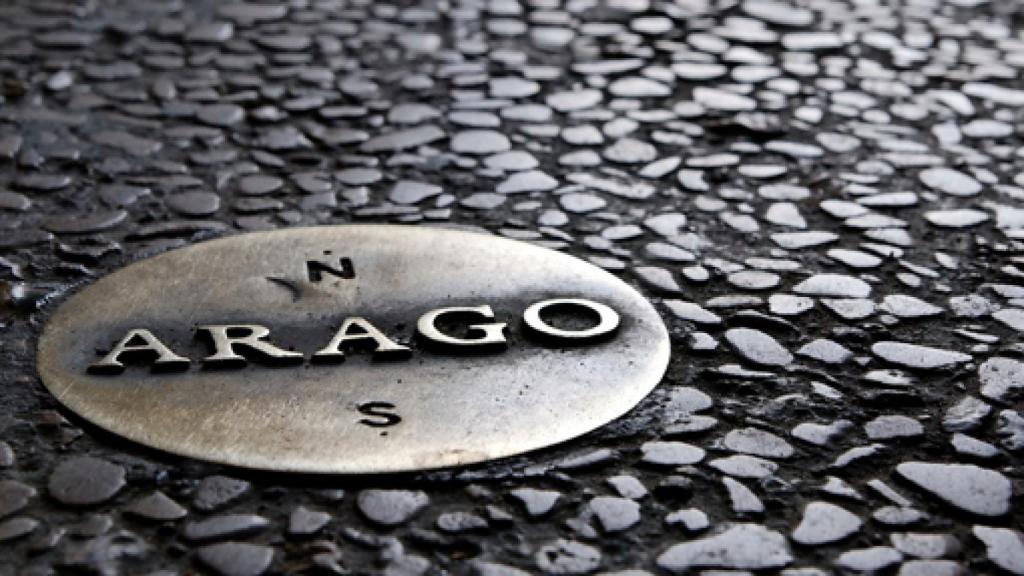 Image: Ciudades y Ciencia (2): París y los medallones Arago