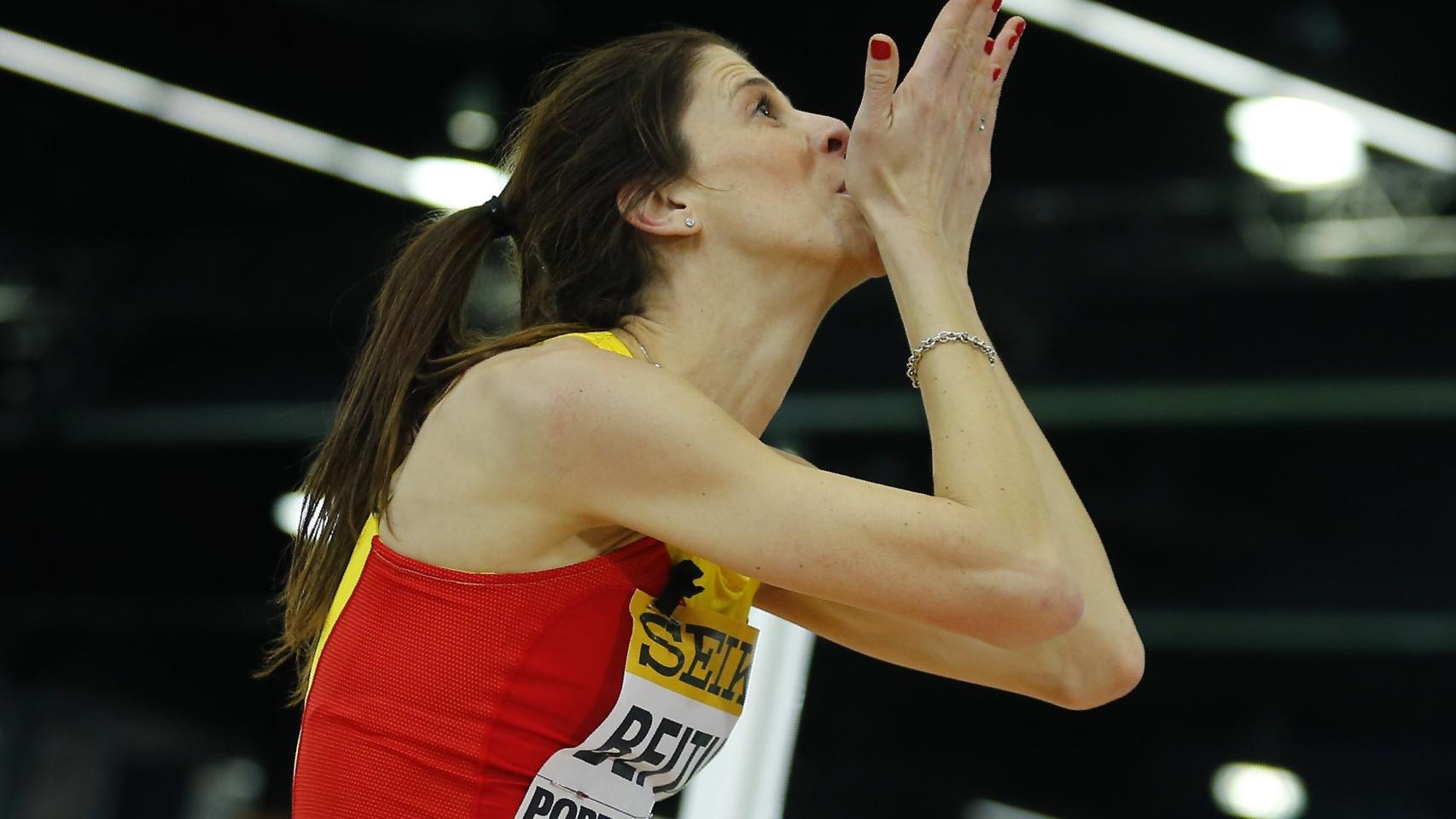 Beitia celebra su plata en los Mundiales de Portland.