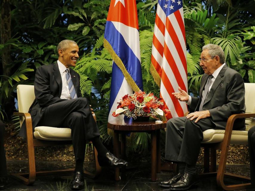 Obama y Castro durante su reunión.