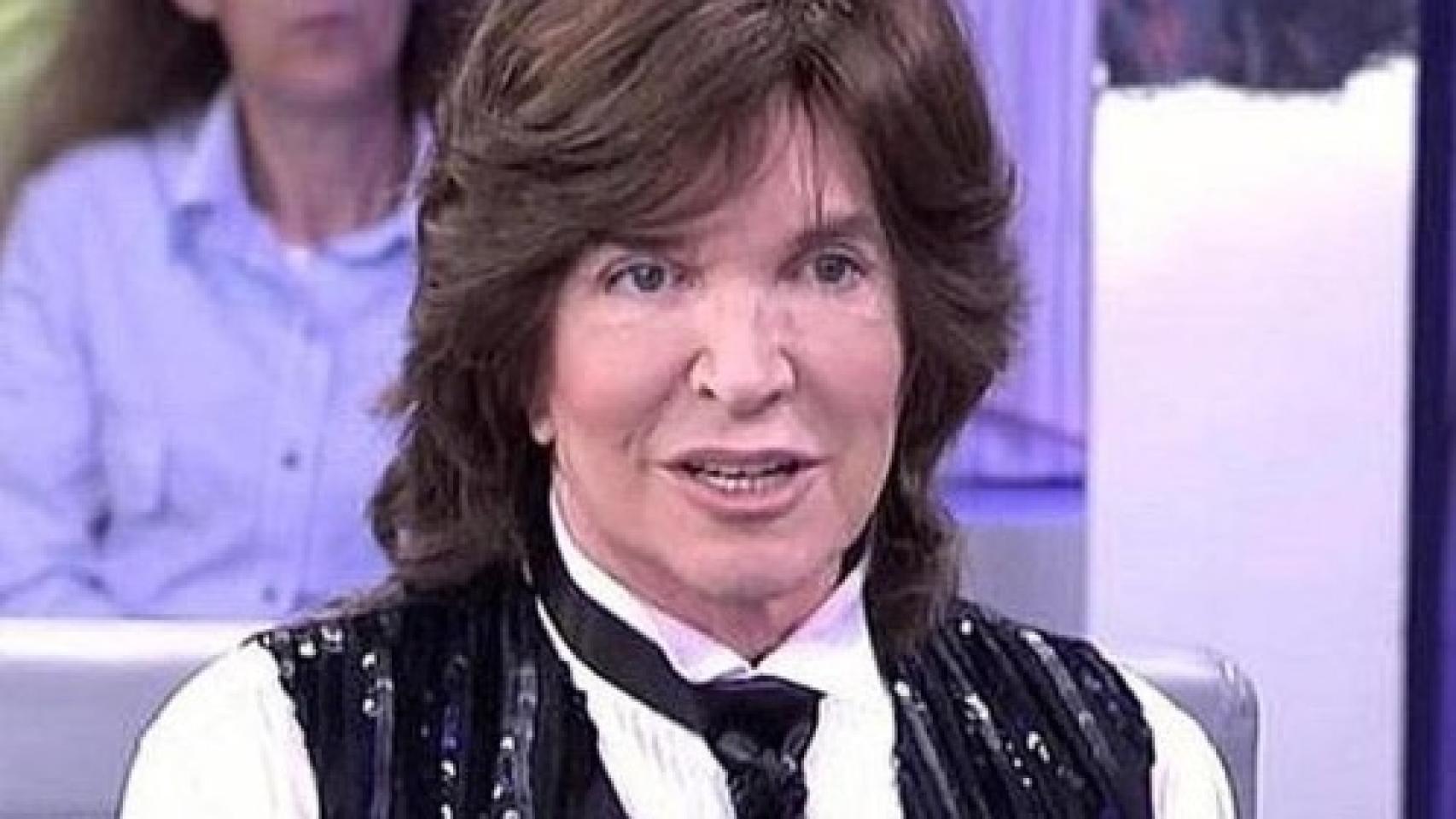 Camilo Sesto se querelló contra sus representantes por falsificarle la firma