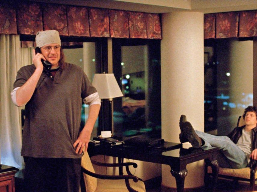 Fotograma de The end of the tour, película protagonizada por Jason Segel.