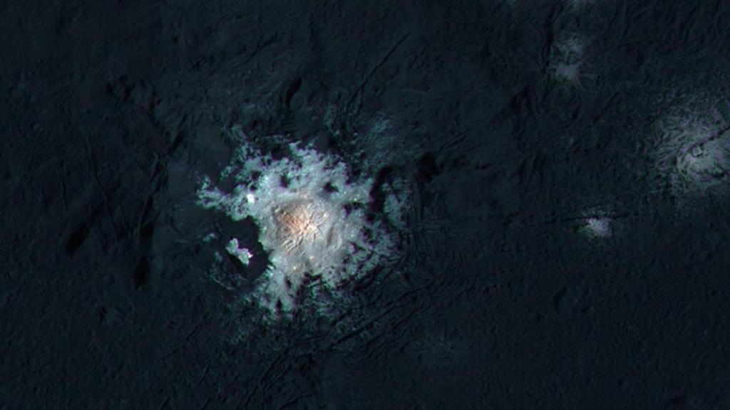 ceres-puntos-brillantes