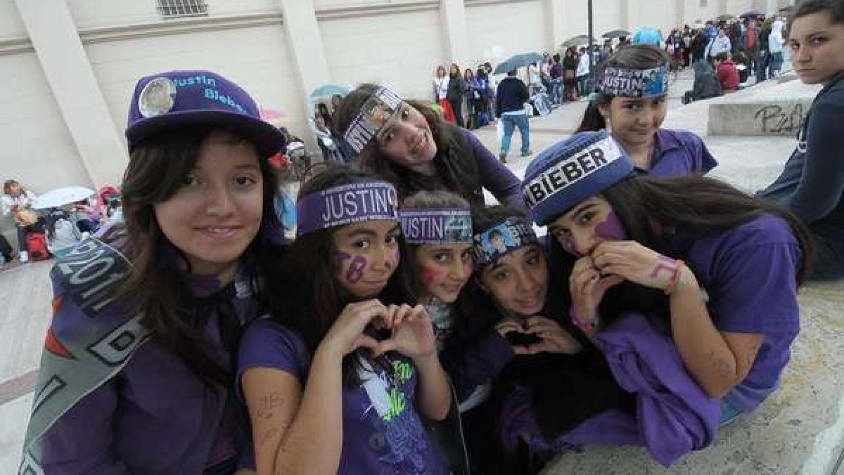 Las fans de Justin Bieber eloquecen en sus conciertos