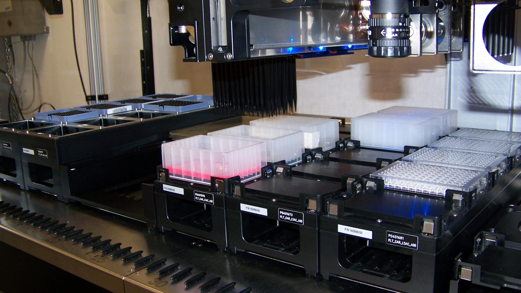 Robot de cribado de alto rendimiento.