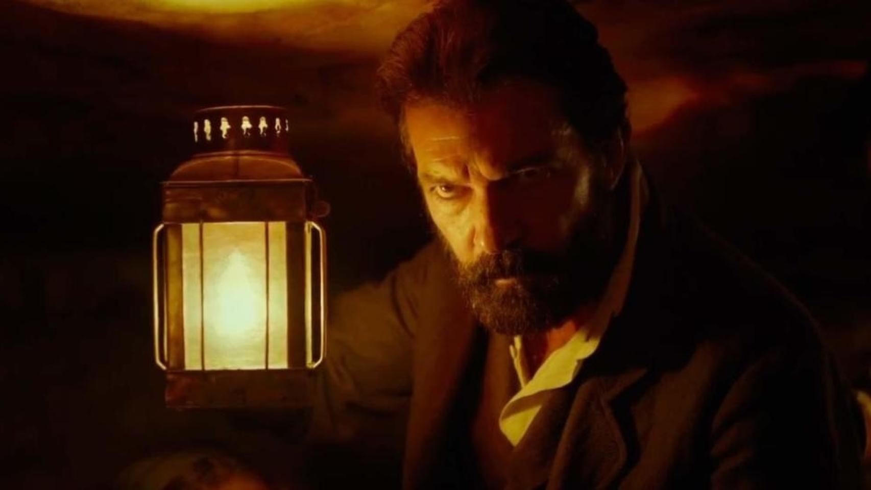 Antonio Banderas da vida a Marcelino Sanz de Sautuola.