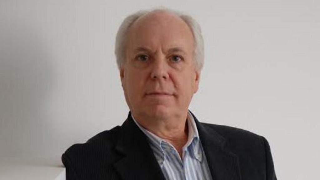 Image: Eduardo Mendicutti: Si se rasca la superficie, aparece la homofobia