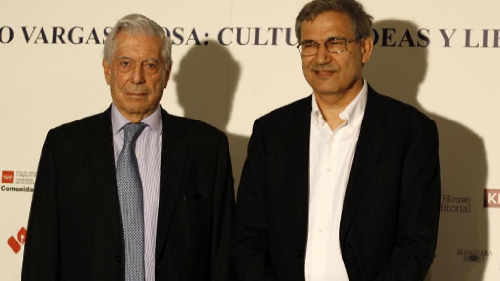 Image: Vargas Llosa, Pamuk y el compromiso con la literatura