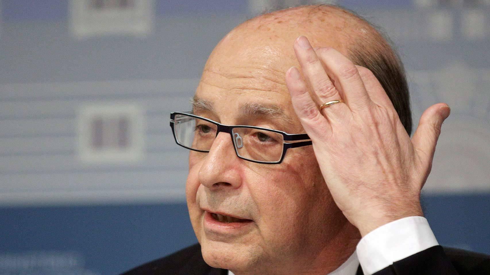 Cristóbal Montoro, ministro de Hacienda