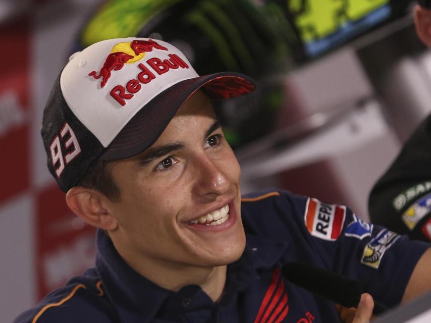 Marc Márquez gesticula durante la conferencia de prensa del GP de Argentina.